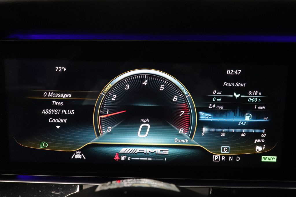 2020 Mercedes-Benz AMG GT Image 17