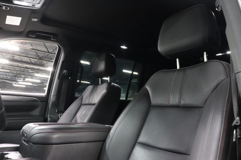 2024 Chevrolet Suburban Image 11