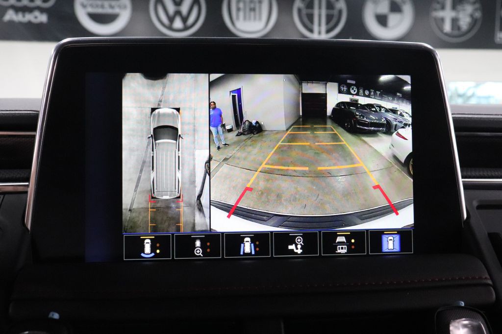 2024 Chevrolet Suburban Image 14