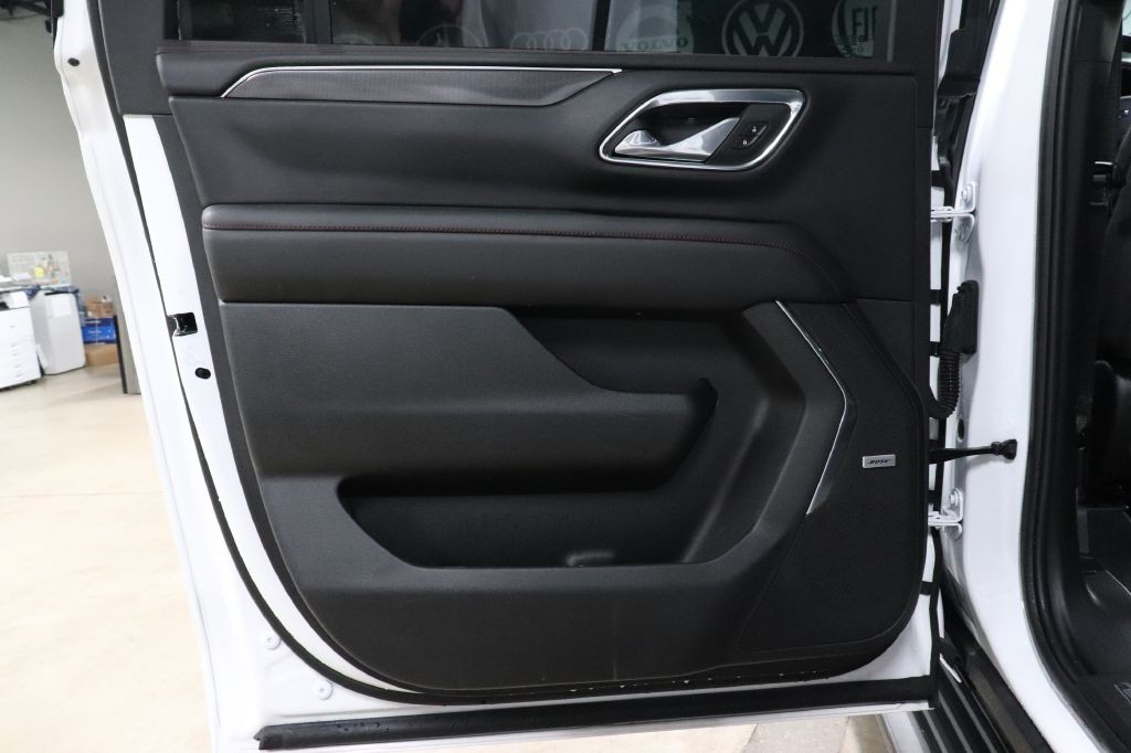 2024 Chevrolet Suburban Image 21