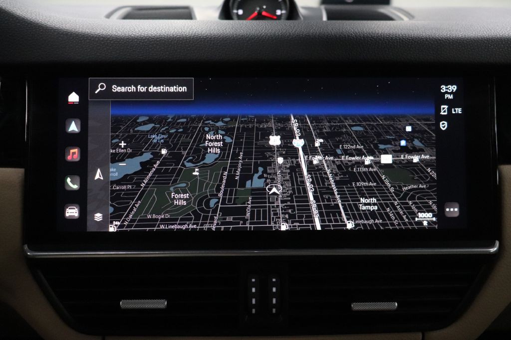 2022 Porsche Cayenne Image 13