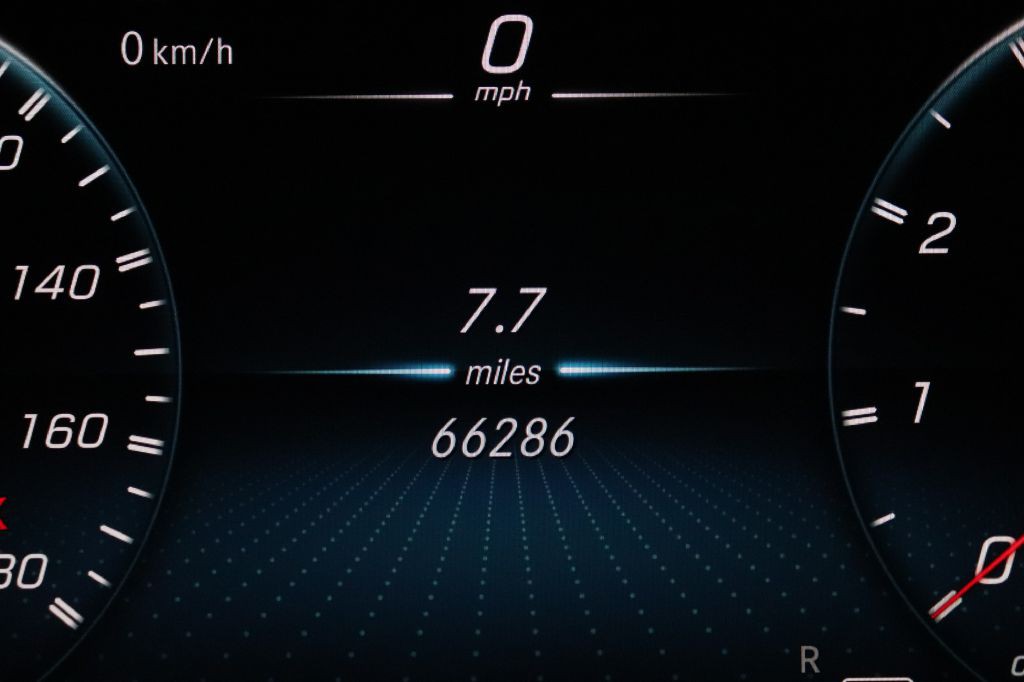 2021 Mercedes-Benz C-Class Image 18