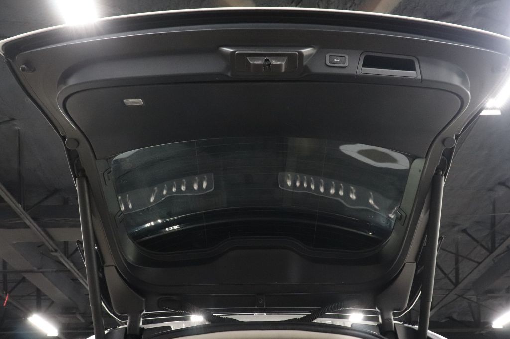 2018 Land Rover Range Rover Image 24