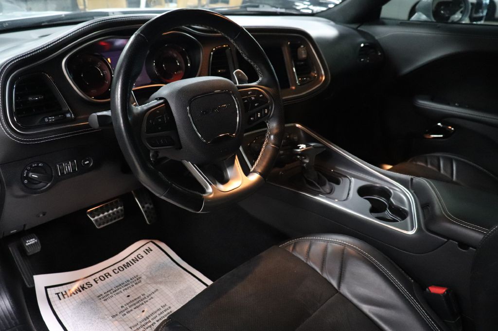 2023 Dodge Challenger Image 11