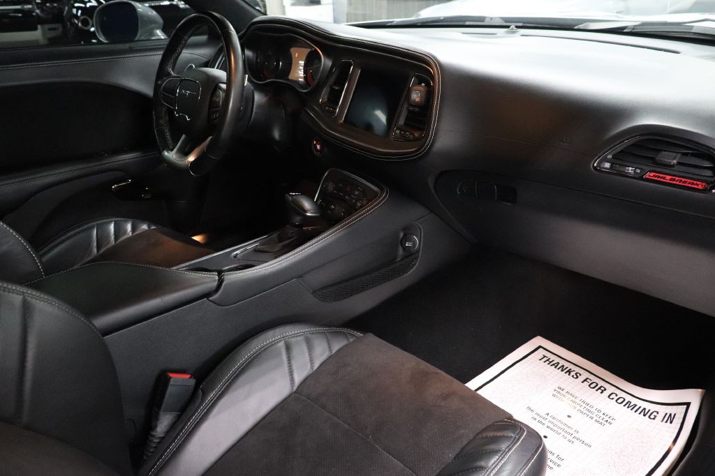 2023 Dodge Challenger Image 27