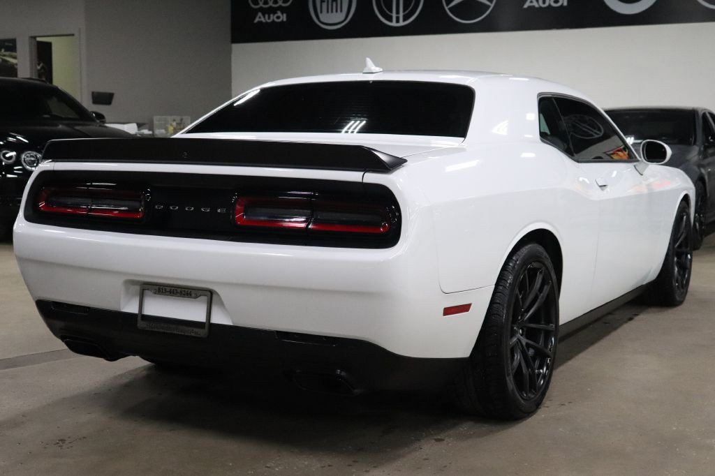 2023 Dodge Challenger Image 5