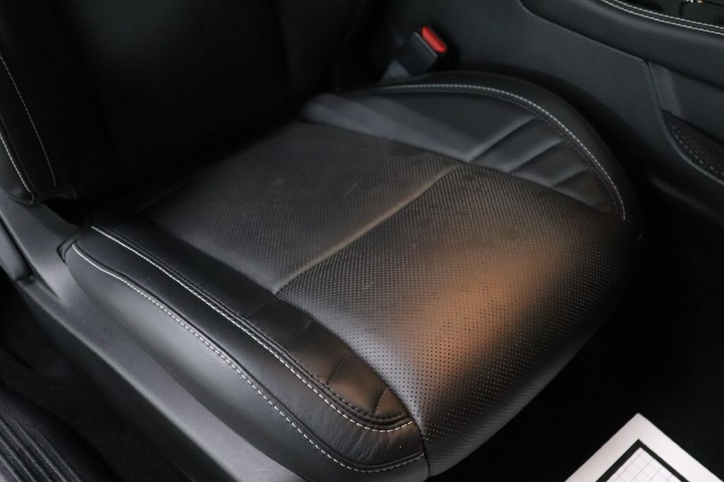 2023 Dodge Challenger Image 27