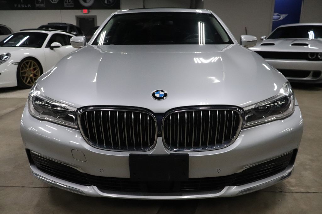 2019 BMW 7 Series Image 8