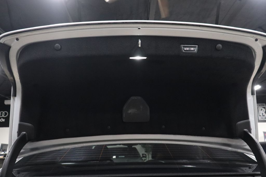 2019 BMW 7 Series Image 24