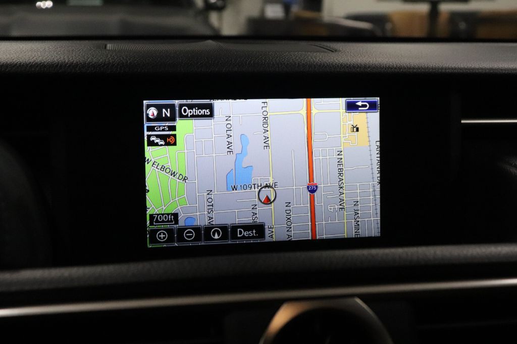 2015 Lexus RC F Image 24