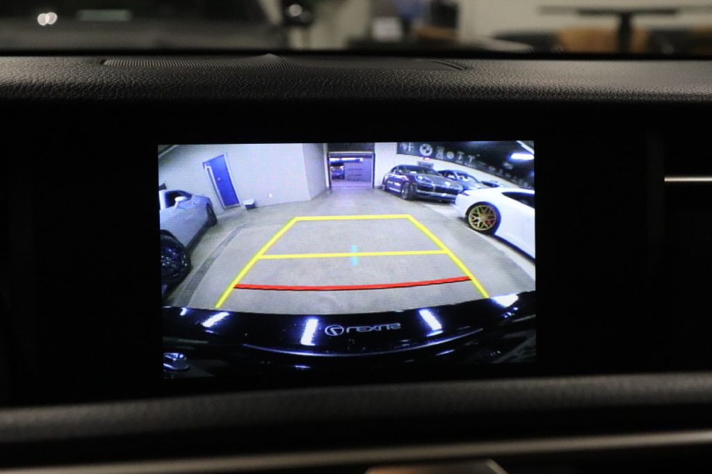 2015 Lexus RC F Image 26