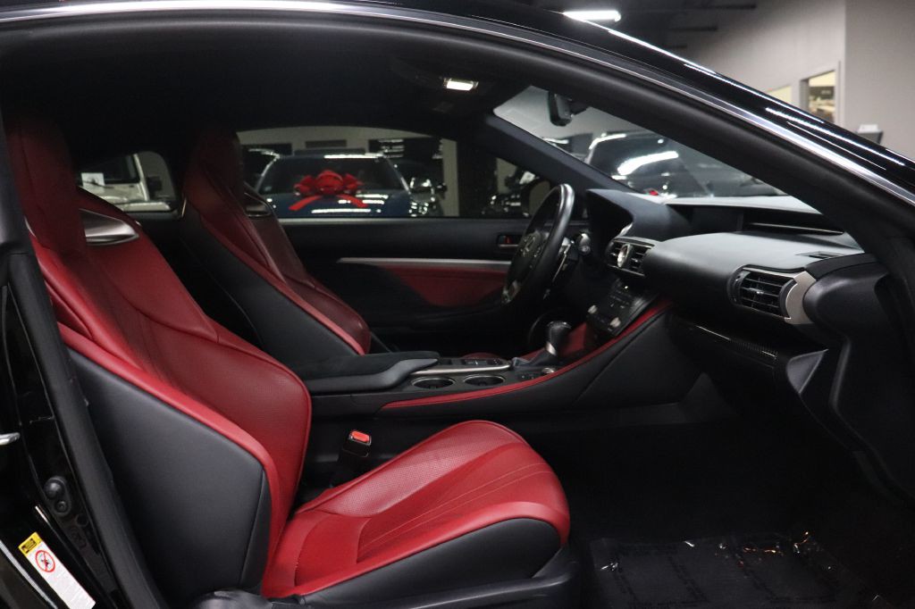 2015 Lexus RC F Image 14