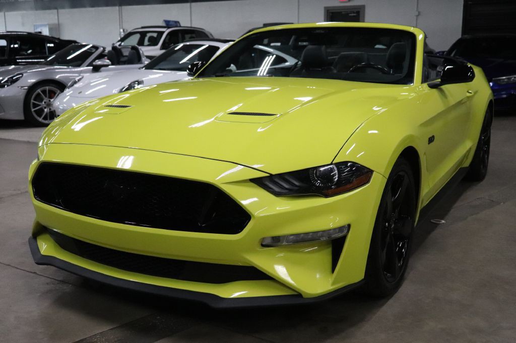 2021 Ford Mustang Image 2