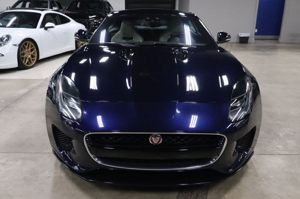 2020 Jaguar F-TYPE Image 7