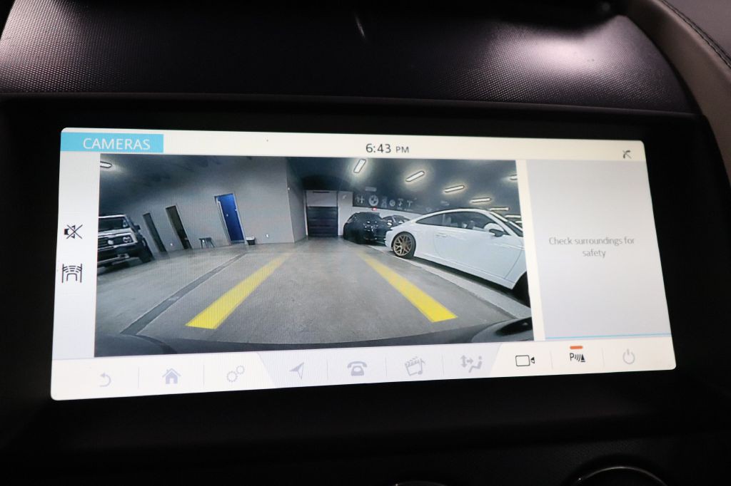 2020 Jaguar F-TYPE Image 26