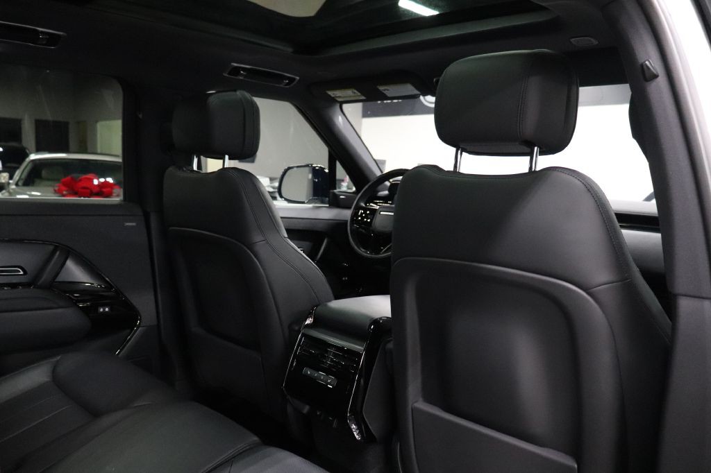 2023 Land Rover Range Rover Sport Image 22