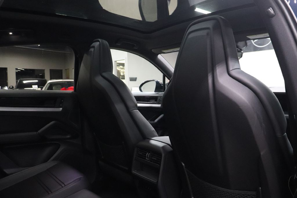 2024 Porsche Cayenne Image 22