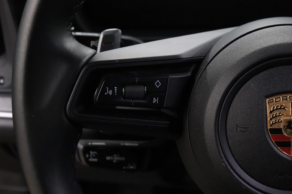 2024 Porsche Cayenne Image 29