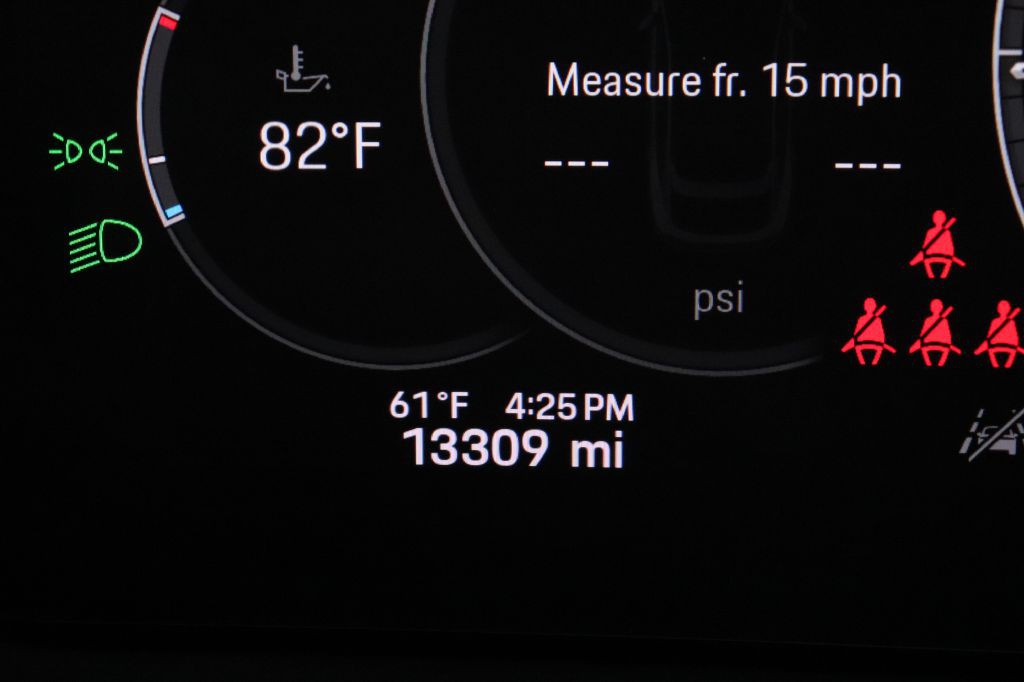 2024 Porsche Cayenne Image 38