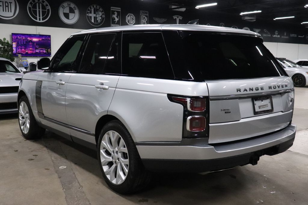 2020 Land Rover Range Rover Image 3