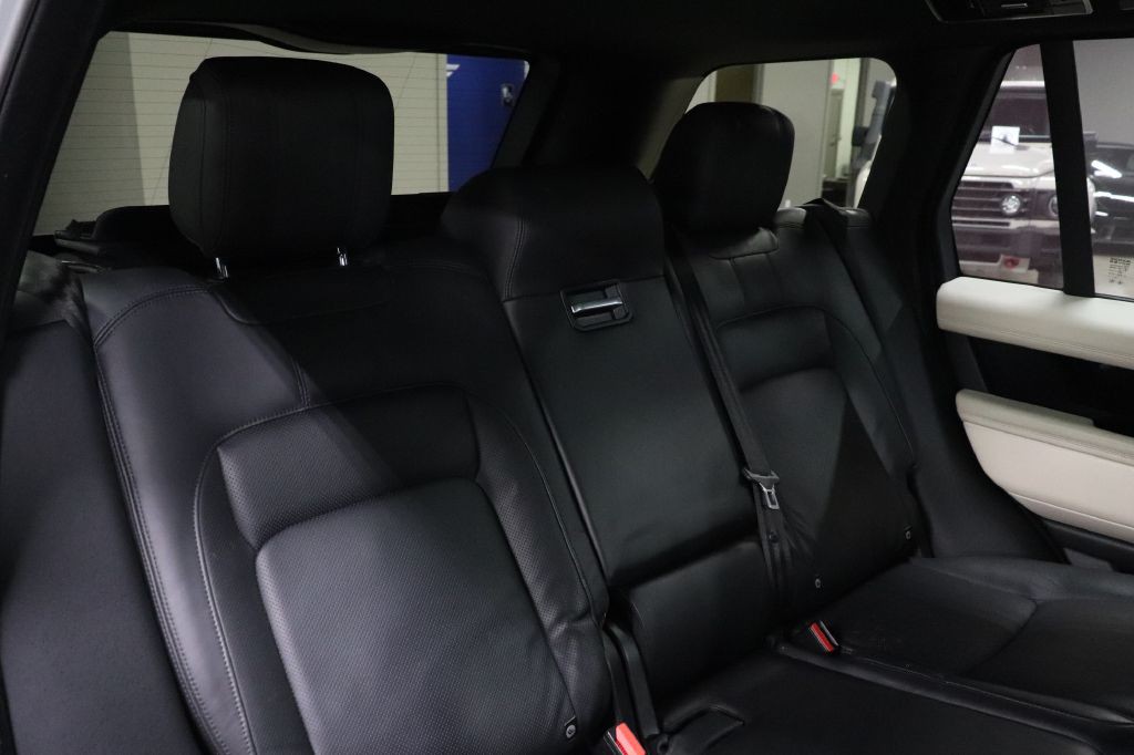 2020 Land Rover Range Rover Image 20