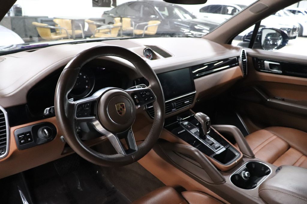 2020 Porsche Cayenne Image 12