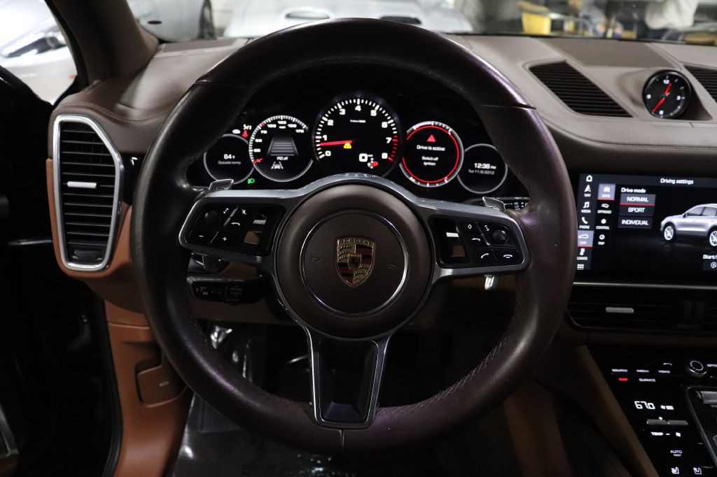 2020 Porsche Cayenne Image 26