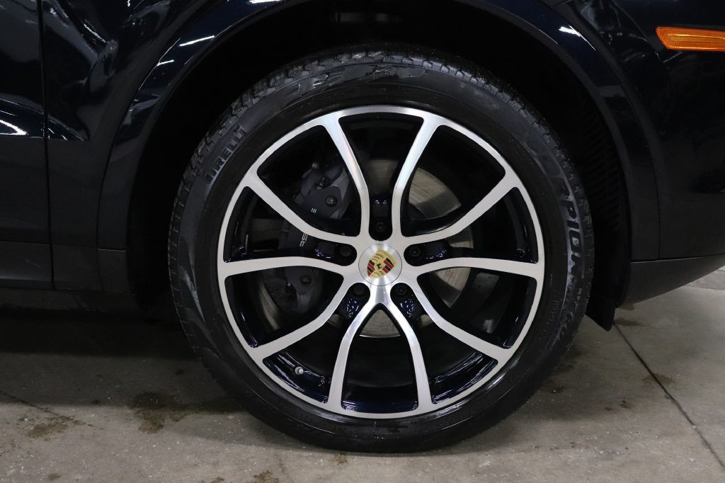 2020 Porsche Cayenne Image 39