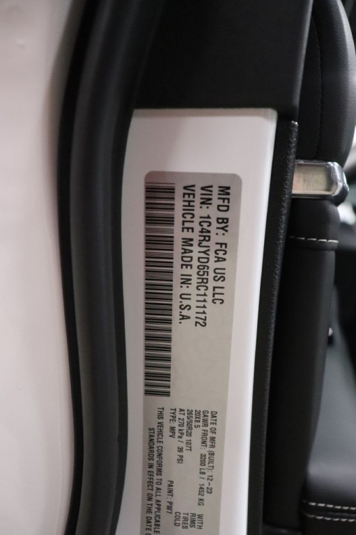 2024 Jeep Grand Cherokee Image 32