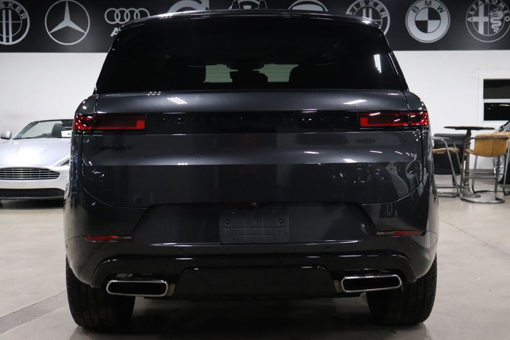 2024 Land Rover Range Rover Sport Image 4