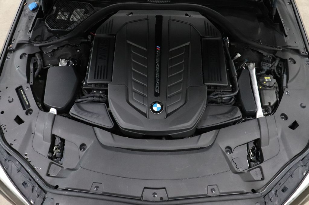 2021 BMW 7 Series Image 33