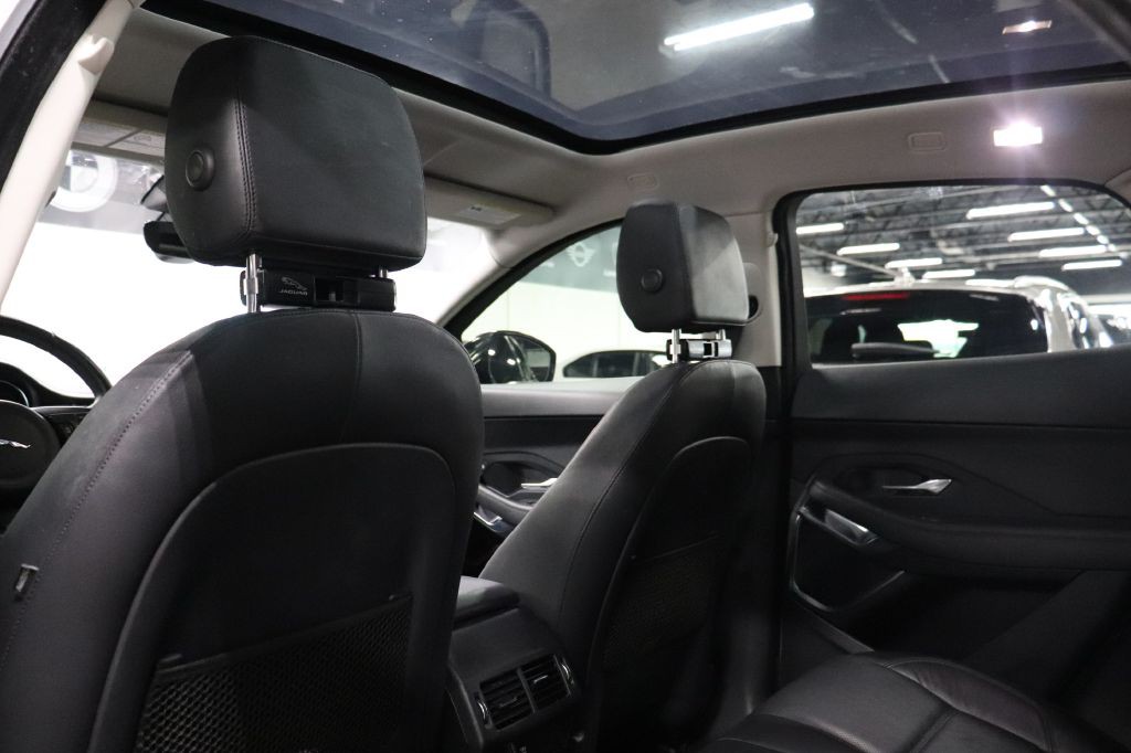 2018 Jaguar E-pace Image 16