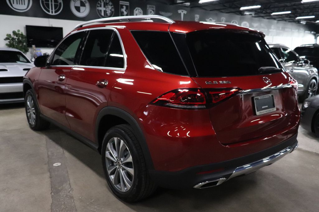 2020 Mercedes-Benz GLE-Class Image 3