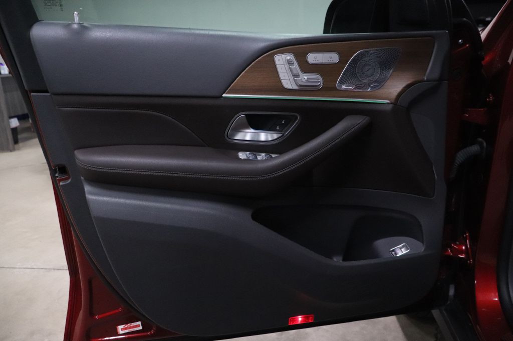 2020 Mercedes-Benz GLE-Class Image 8