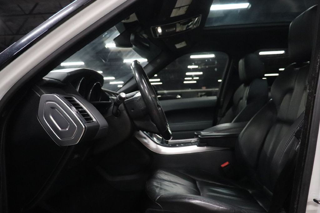 2015 Land Rover Range Rover Sport Image 10