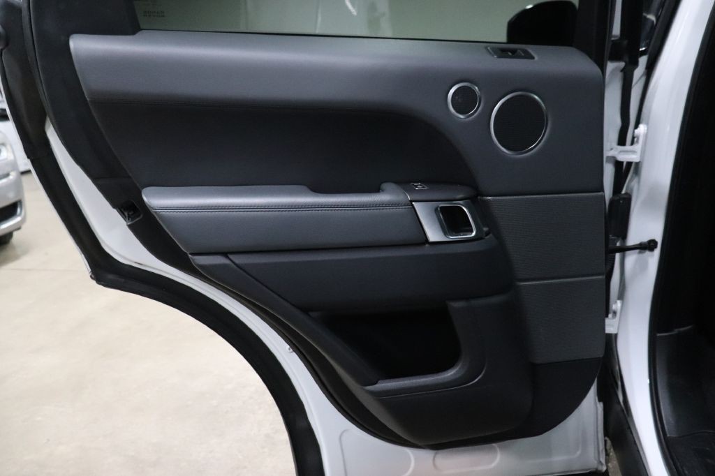 2015 Land Rover Range Rover Sport Image 13