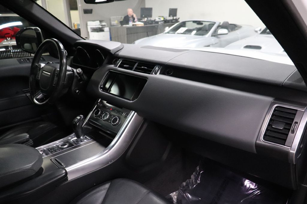 2015 Land Rover Range Rover Sport Image 25
