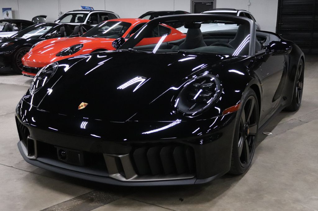 2026 Porsche 911 Image 2