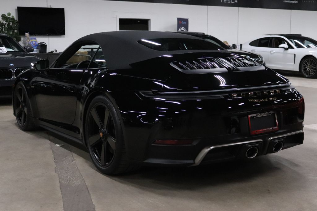 2026 Porsche 911 Image 5