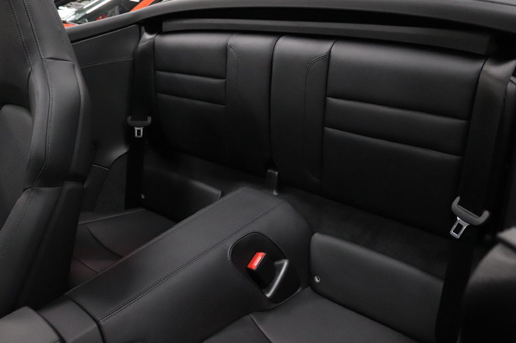 2026 Porsche 911 Image 29