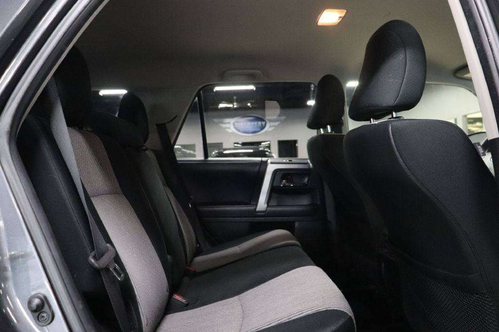 2019 Toyota 4Runner Image 20