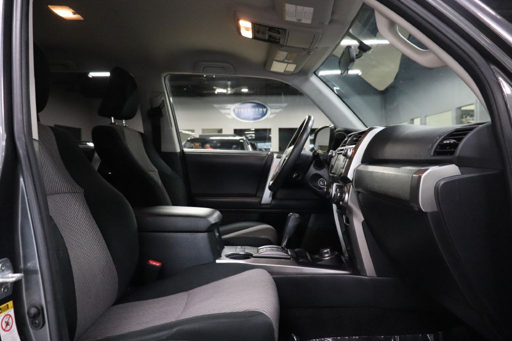 2019 Toyota 4Runner Image 24