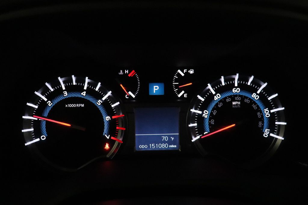 2019 Toyota 4Runner Image 36