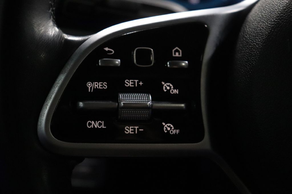 2020 Mercedes-Benz GLS-Class Image 12
