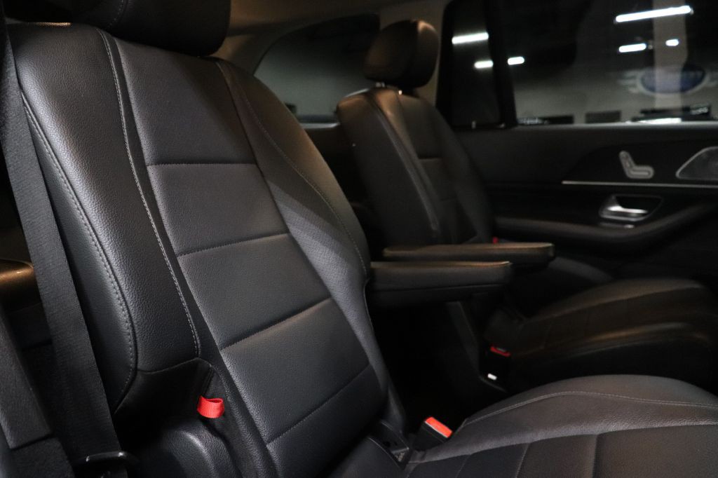 2020 Mercedes-Benz GLS-Class Image 27
