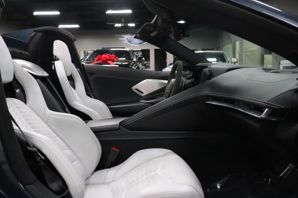 2021 Chevrolet Corvette Image 21