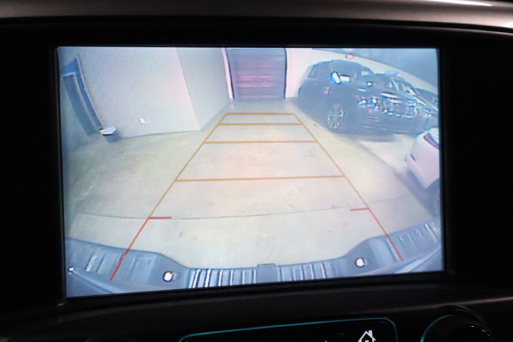 2018 Chevrolet Silverado 1500 Image 17