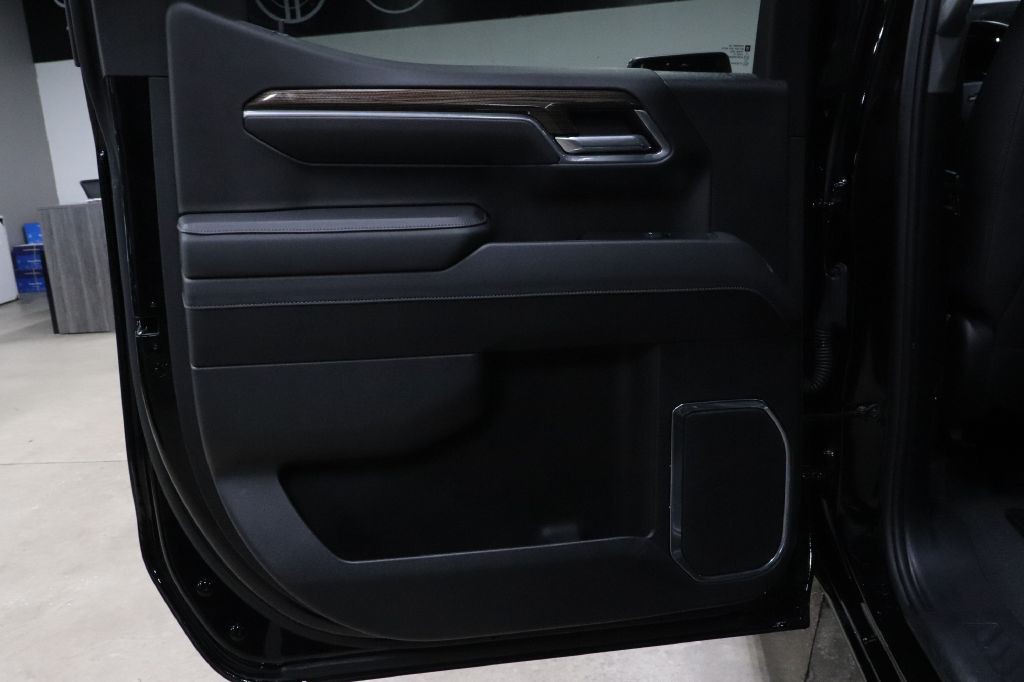 2025 Chevrolet Silverado 1500 Image 14