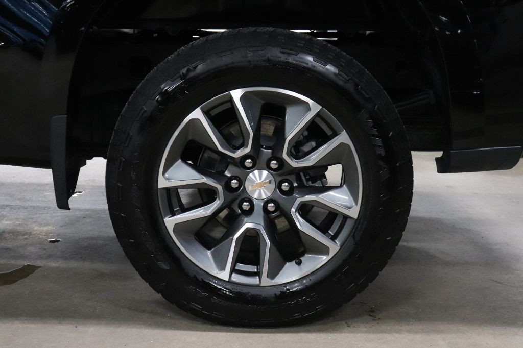 2025 Chevrolet Silverado 1500 Image 37