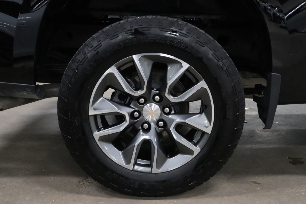 2025 Chevrolet Silverado 1500 Image 38